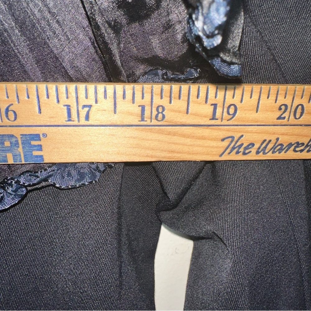 VTG Anya Hindmarch 10 Black Wool Ruffle Tassel Button Up Victorian Style Jacket - Picture 11 of 13